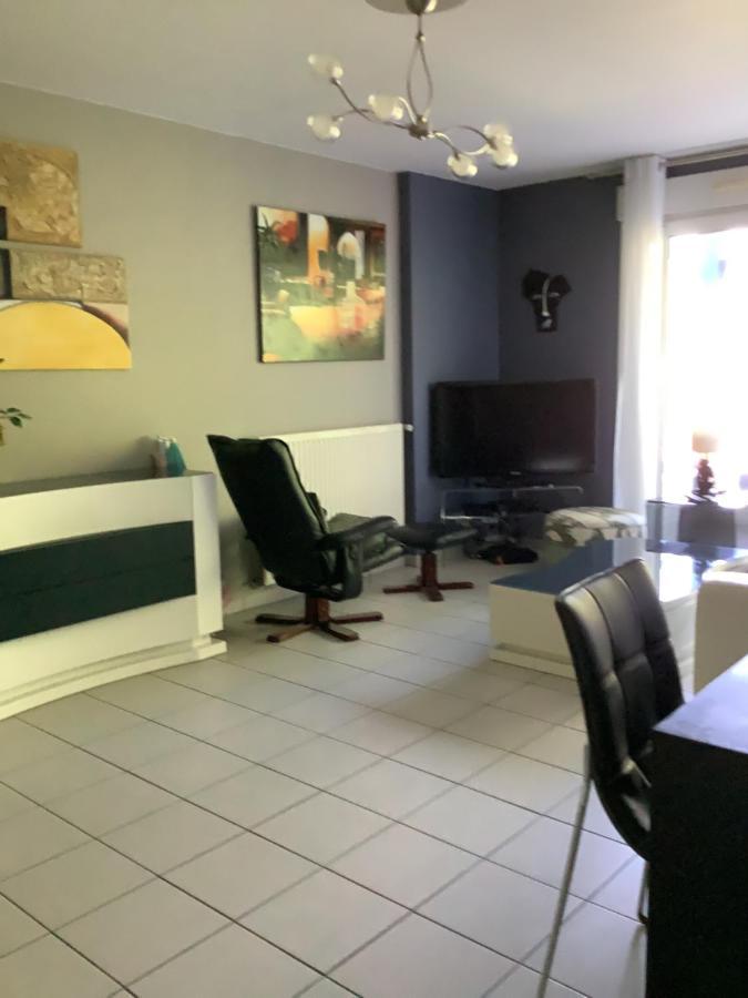 Bayonne Appartement 63M2 Avec Terrase Parking Wifi エクステリア 写真
